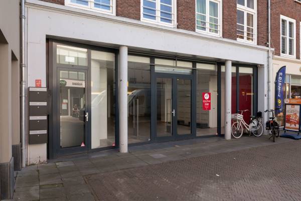 Winkelruimte Waterstraat 71 Tiel