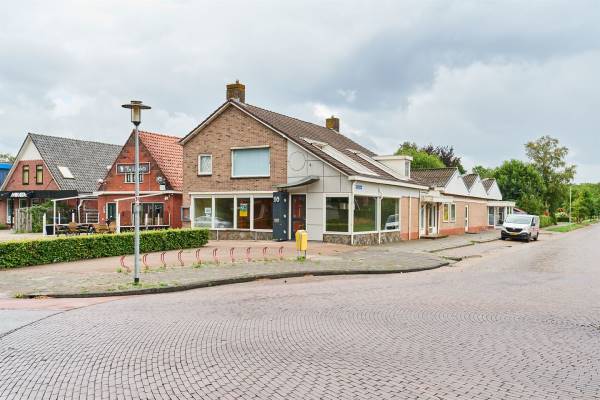 Winkelruimte Dorpsstraat 10 Nieuw-Roden