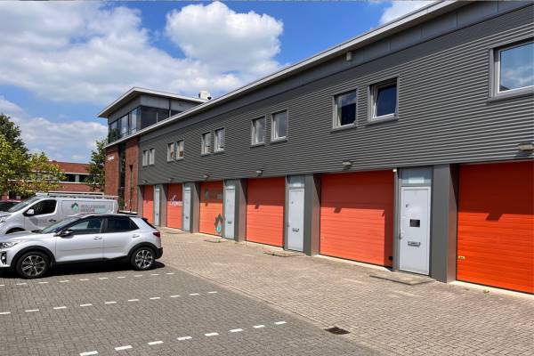 Bedrijfsruimte Aston Martinlaan 6D Oud-Beijerland
