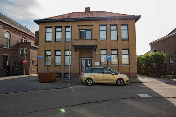 Kantoorruimte Burgemeester Geillstraat 1 Terneuzen