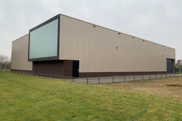 Bedrijfsruimte Kleine Veld 33a Dalen