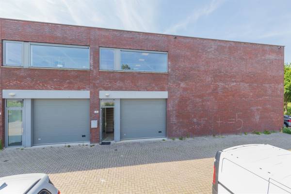 Bedrijfsruimte Vezelbaan 7 Leiderdorp