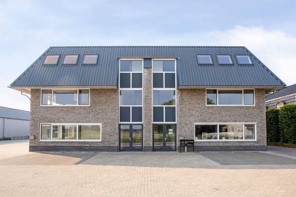 Bedrijfsruimte Oude Dijk 12 Oldebroek