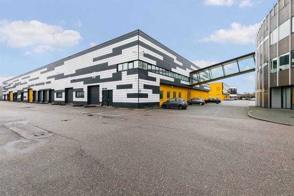 Bedrijfsruimte Voorlandpad Amsterdam
