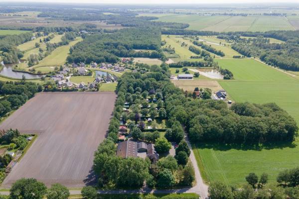 Bedrijfsruimte Kanaal O.Z. 15 Tiendeveen (Gem. Hoogeveen)