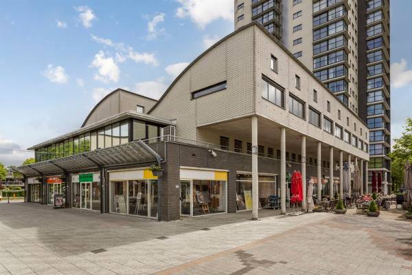 Winkelruimte Buikslotermeerplein 543 Amsterdam