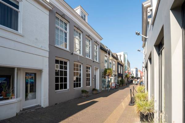 Bedrijfsruimte Raadhuisstraat 273 Alphen aan den Rijn
