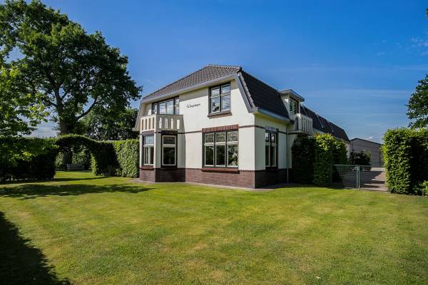 Agrarisch bedrijf Pastoor Thijssenlaan 29 Sterksel