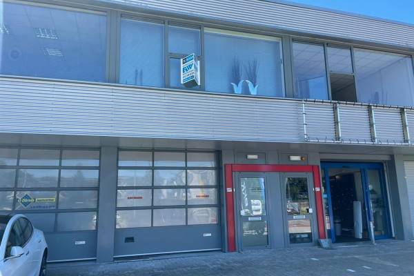 Bedrijfsruimte George Stephensonweg 21G Vlaardingen