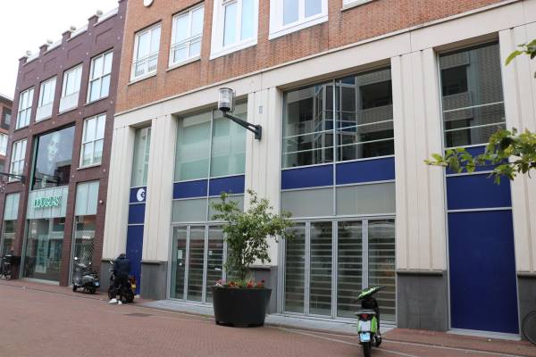 Winkelruimte Uitstraat 145 Spijkenisse