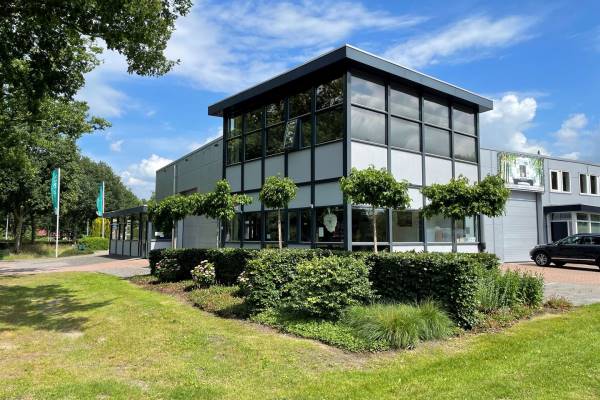 Bedrijfsruimte Hoofdweg 8 Wolvega