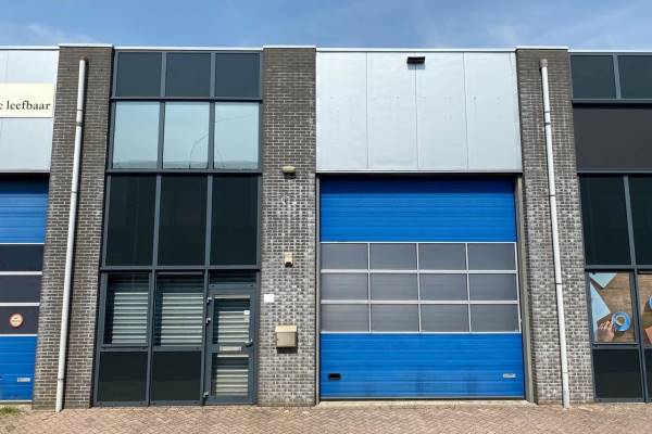 Bedrijfsruimte L&#252;beck 32 Barendrecht