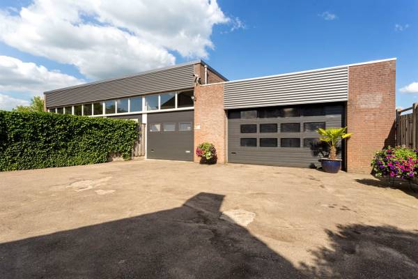 Bedrijfsruimte Dorpsstraat 39 Heeten