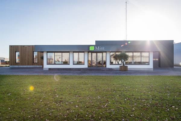 Bedrijfsruimte Heesweg 16 Raalte