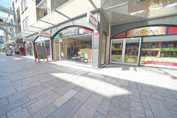 Winkelruimte Zadelmakerstraat 14 Almere