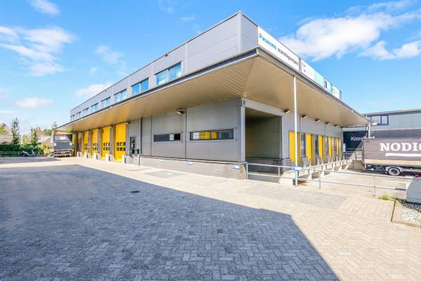 Bedrijfsruimte Van Beukelaarweg 35 Bleskensgraaf ca