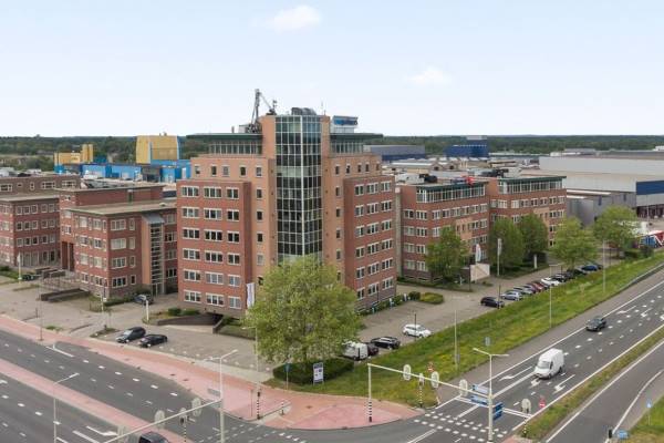 Kantoorruimte Baron van Nagellstraat 136 Barneveld