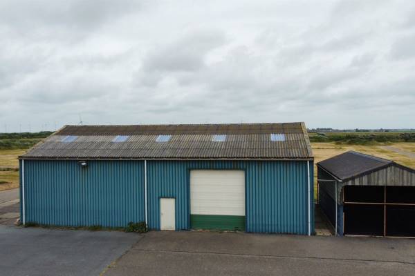 Bedrijfsruimte Zuiderhazedwarsdijk 1a Veld/Zout schuur Petten