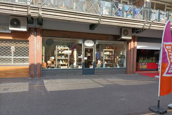Winkelruimte Galerij 13 Uden