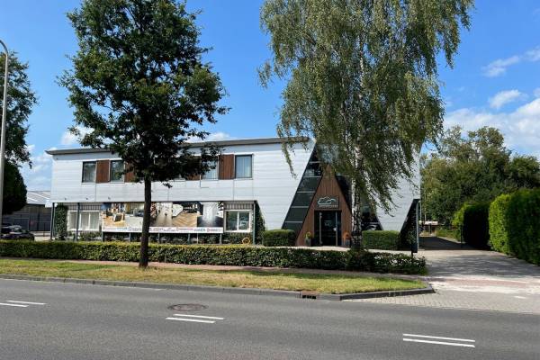 Bedrijfsruimte Industrieweg 43 Hoogeveen