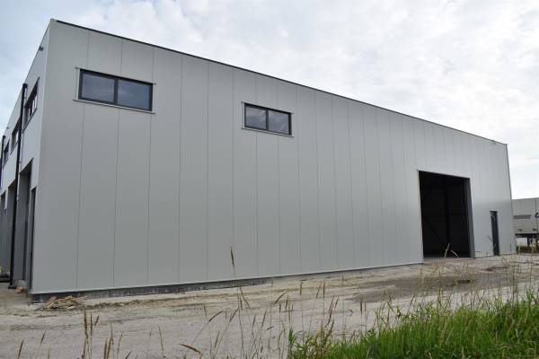 Bedrijfsruimte Eems-Dollardweg 10M Zuidbroek