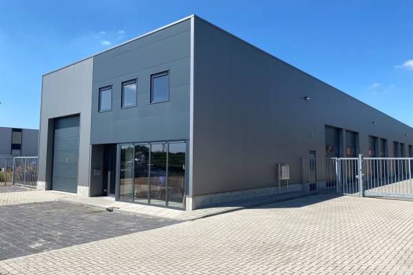 Bedrijfsruimte van Stolbergweg 28M Veendam