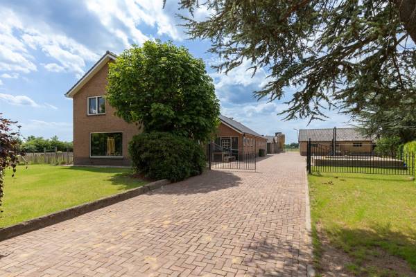Agrarisch bedrijf Harderwijkerweg 37 Harskamp