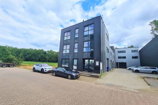 Kantoorruimte Nikkelstraat 51 2 Naarden