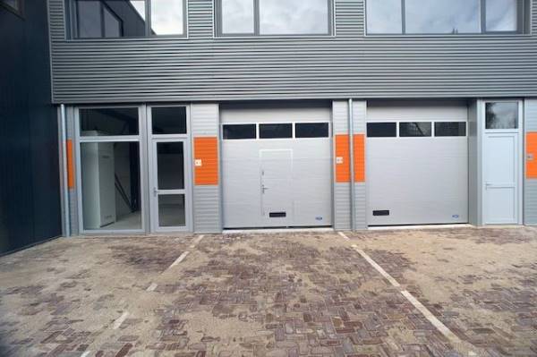 Bedrijfsruimte Gabri&#235;l Metzustraat 56A Leiden