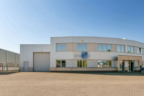 Bedrijfsruimte Middenhoven 6A Roermond