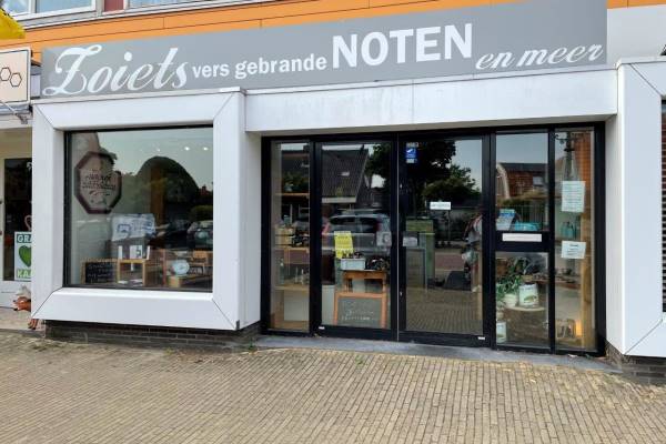 Winkelruimte Prinses Beatrixlaan 25 Uitgeest