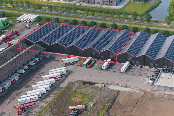 Bedrijfsruimte Fustmarkt 2 Zwaagdijk-Oost