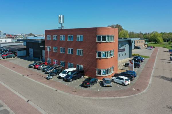 Kantoorruimte Bezembinder 12A Nijkerk