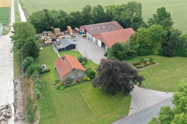 Agrarisch bedrijf Vuursteenweg 25 Swifterbant