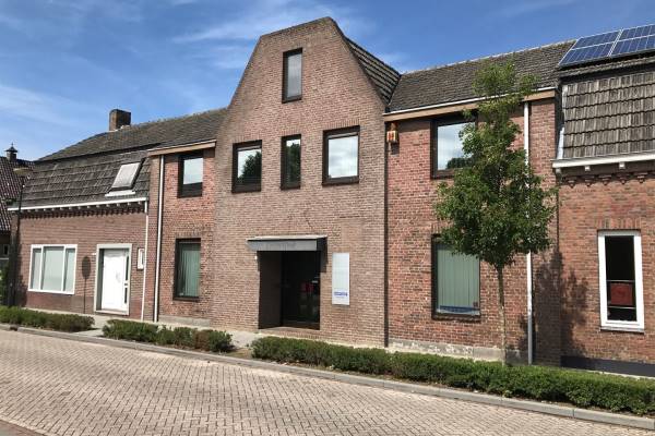 Kantoorruimte Kerkstraat 78 Panningen