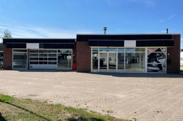 Bedrijfsruimte Bedrijfsweg 14 - 16 Emmeloord