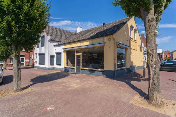 Winkelruimte Markt 3A Montfort