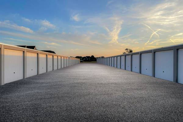 Bedrijfsruimte Voorstraat 7a Made