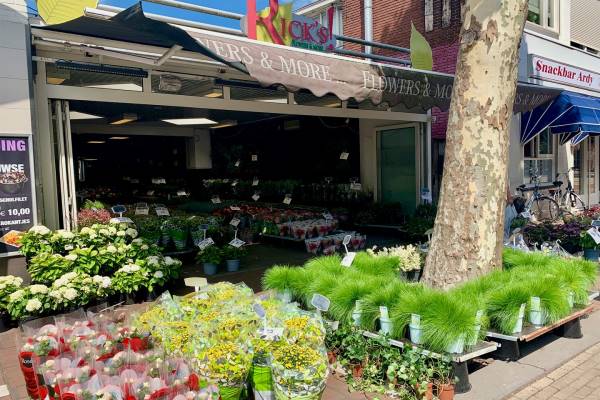 Winkelruimte Ootmarsumsestraat 296a Almelo