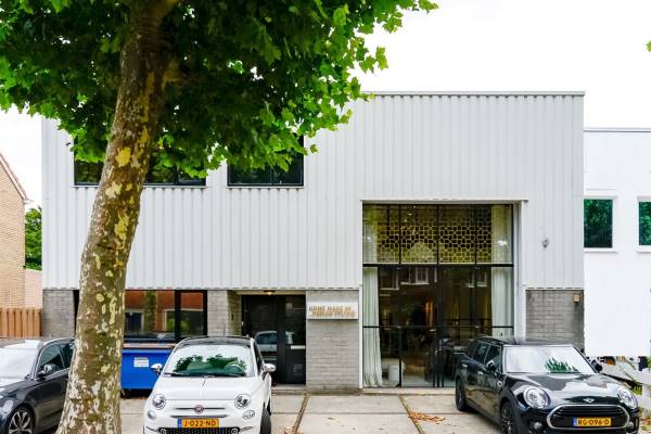 Bedrijfsruimte Jan van Gentstraat 20 Badhoevedorp