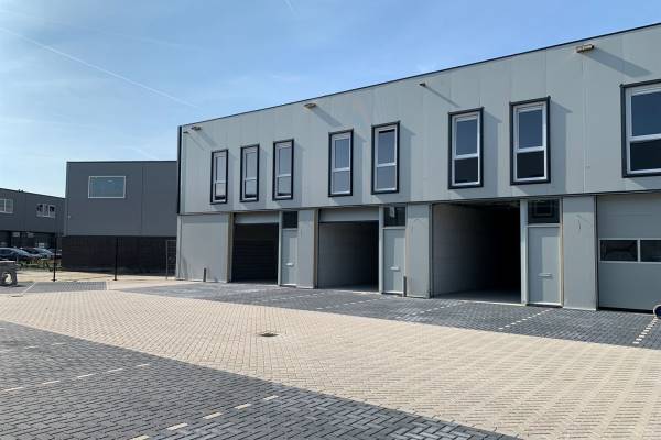 Bedrijfsruimte Microfoonstraat 6 en 8 Almere
