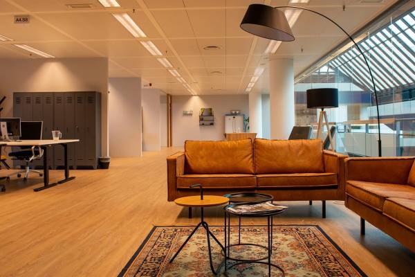 Kantoorruimte Zwartewaterallee 44 5e verd Zwolle