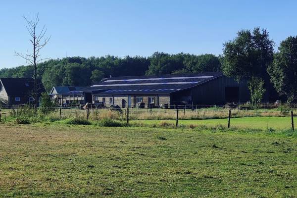 Agrarisch bedrijf Mantingerweg 21 Nieuw-Balinge