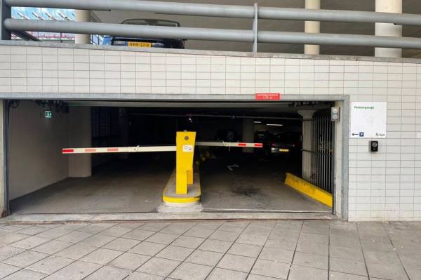Bedrijfsruimte Stationsplein 7 Groningen