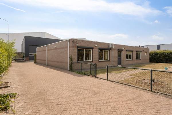 Bedrijfsruimte Parallelweg 32 Rijen