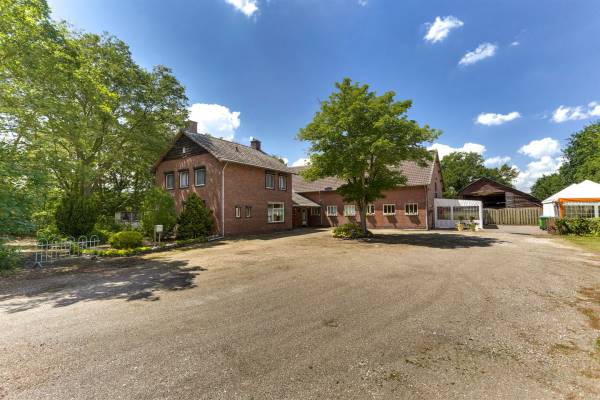 Agrarisch bedrijf Rijksweg 1a Reuver