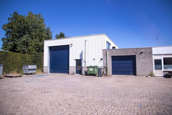 Bedrijfsruimte Waterstraat 11B Beneden-Leeuwen