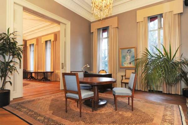 Kantoorruimte Nassaulaan 13 0. 12 Den Haag