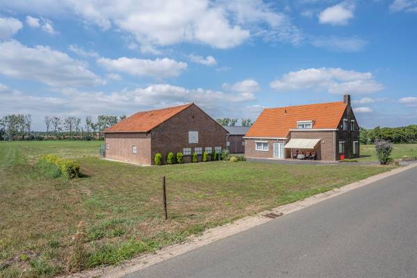 Agrarisch bedrijf Processieweg 23 Geulle