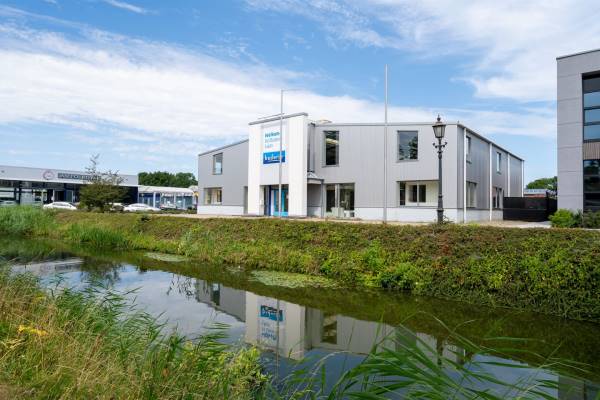 Bedrijfsruimte Nijverheidsweg 1 Grootebroek